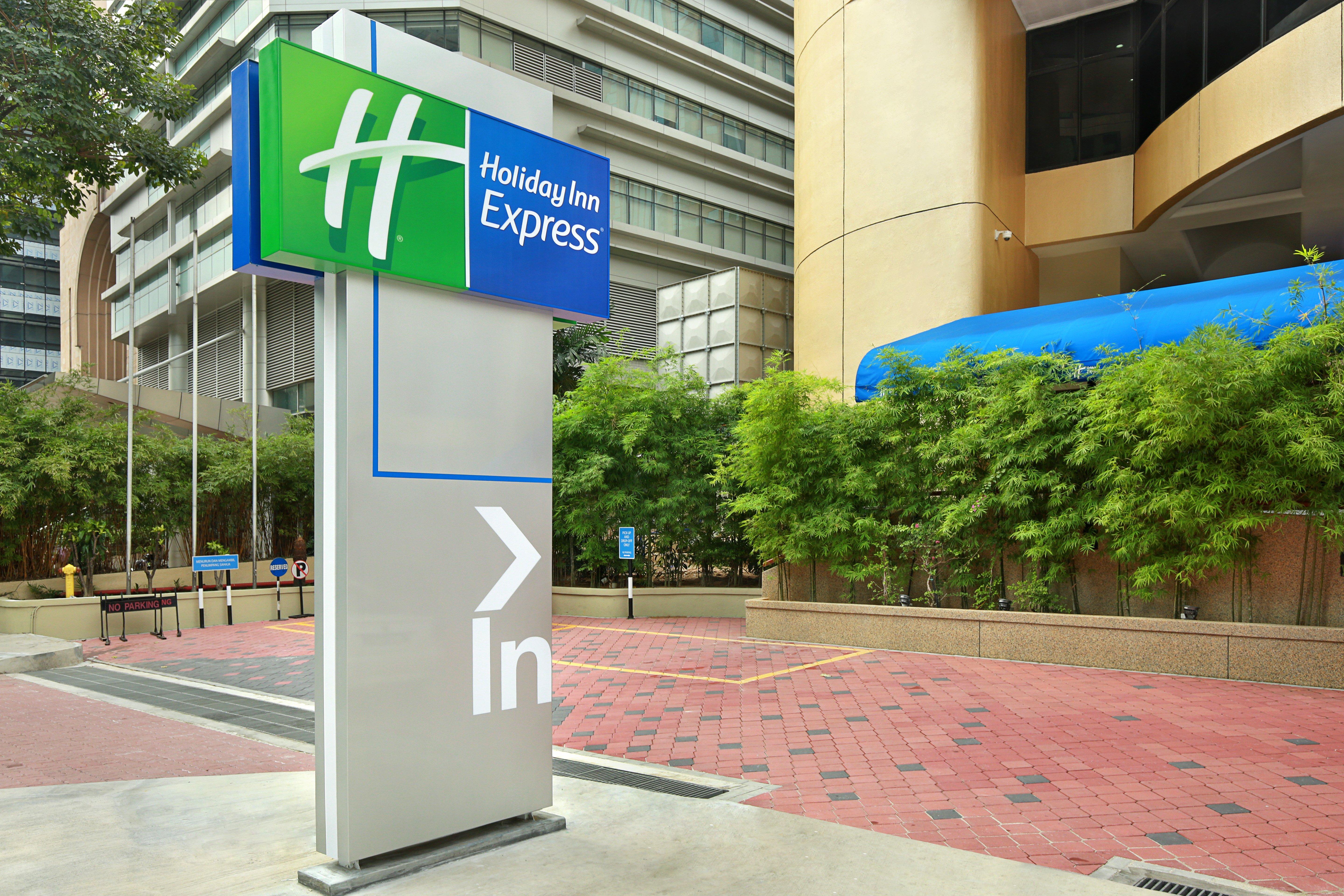 Express Centre By Ihg Hotel Kuala Lumpur