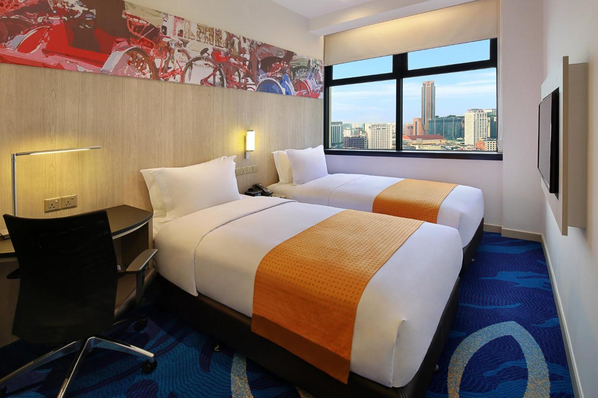 Express Centre By Ihg Hotel